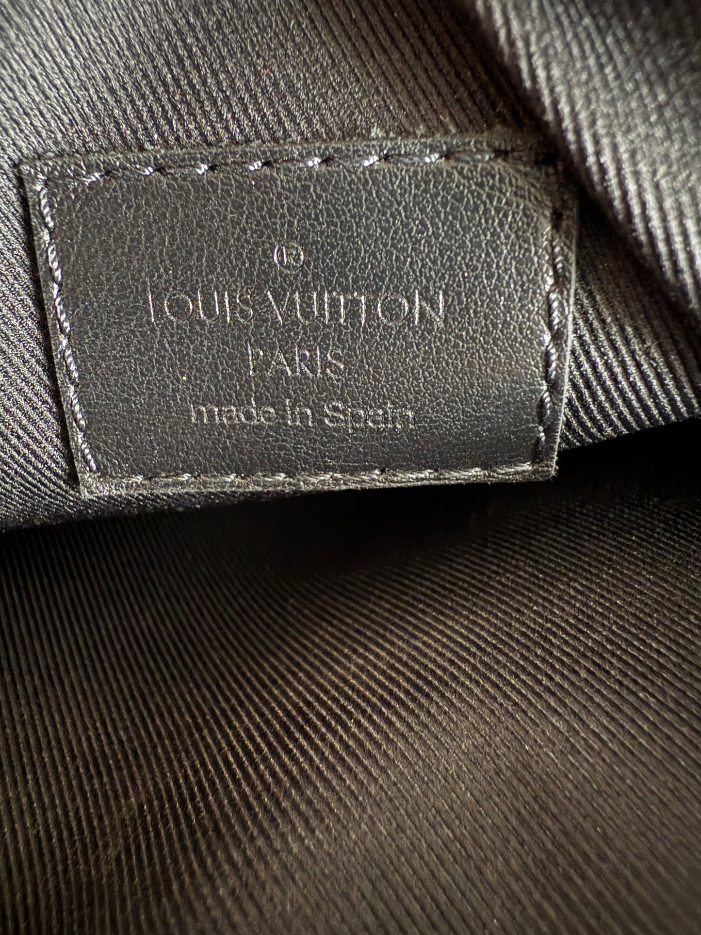 Louis Vuitton Getaway Messenger Eclipse Monogram Black