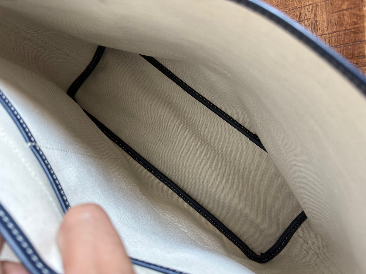 Goyard Capetien MM Messenger Bag Navy