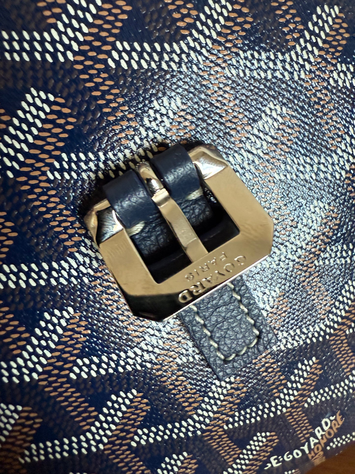 Goyard Capetien MM Messenger Bag Navy