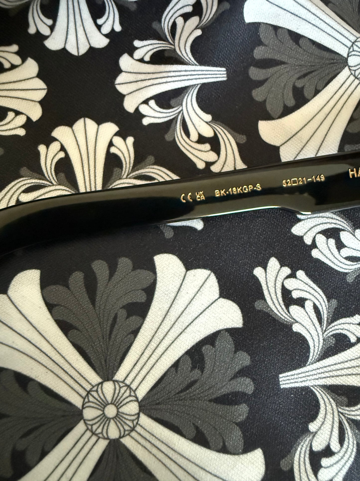 Chrome Hearts Halllamanass Gradient Sunglasses Black/Gold