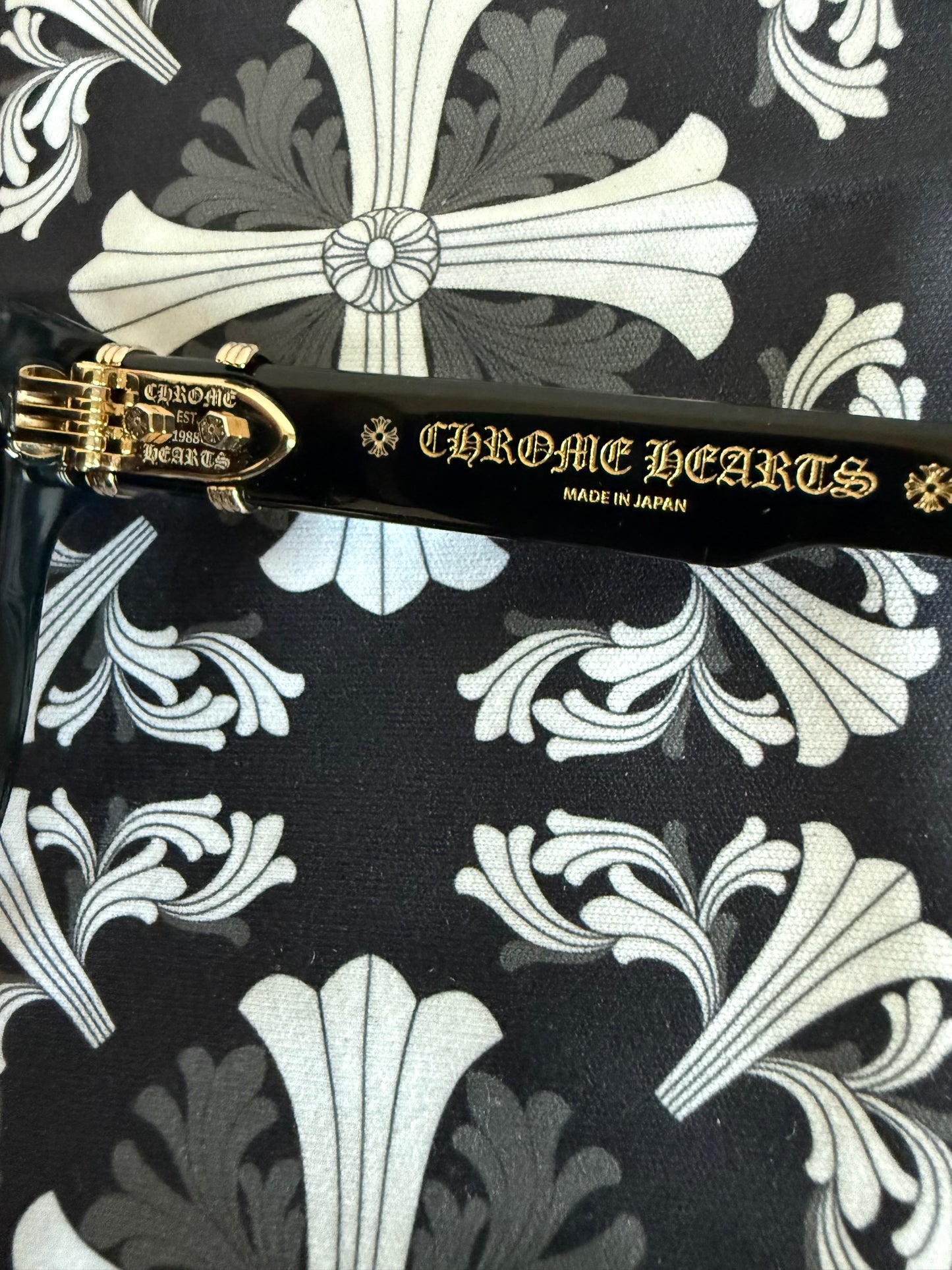 Chrome Hearts Halllamanass Gradient Sunglasses Black/Gold