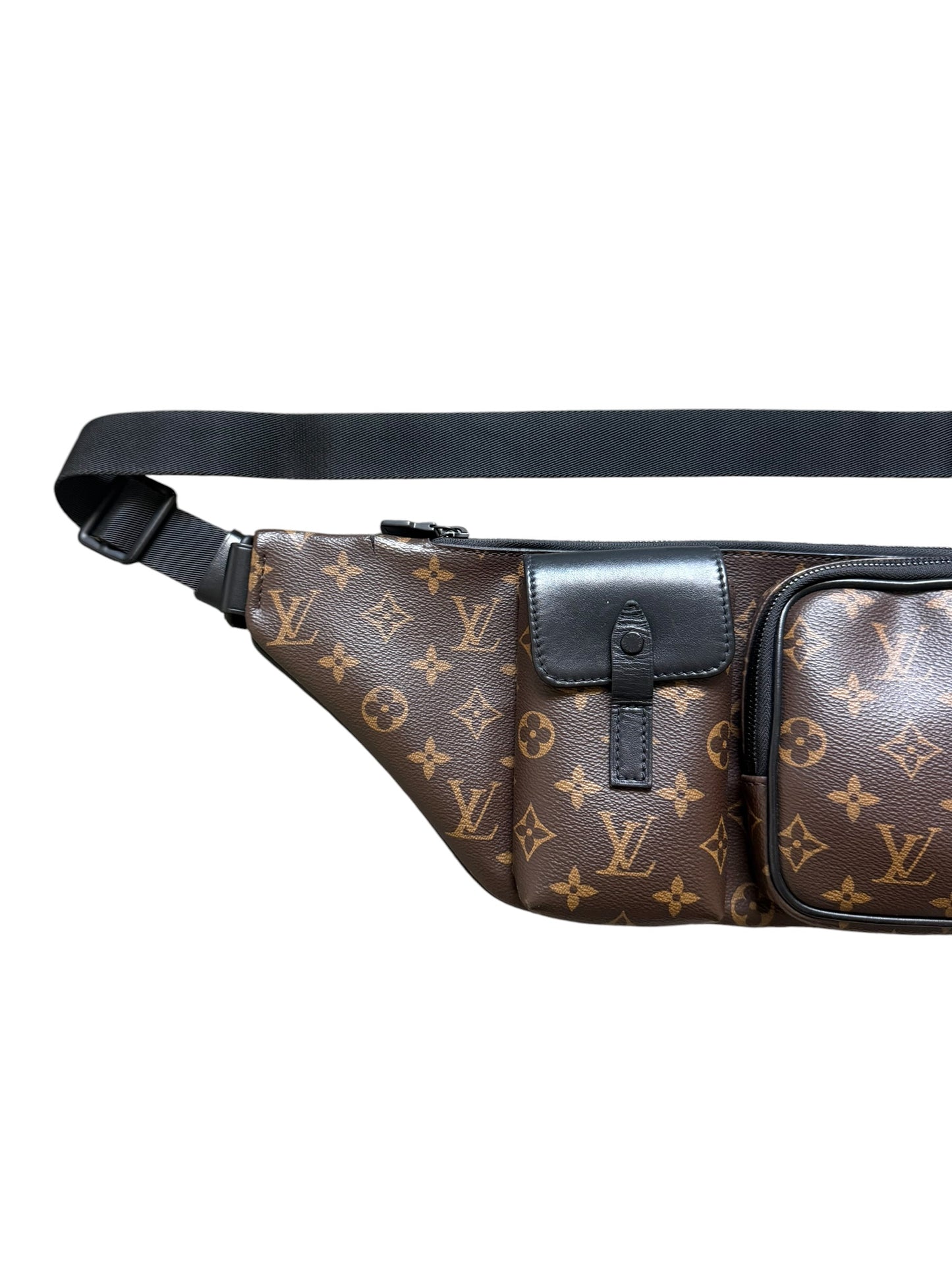 Louis Vuitton Discover Monogram Bum Bag Brown