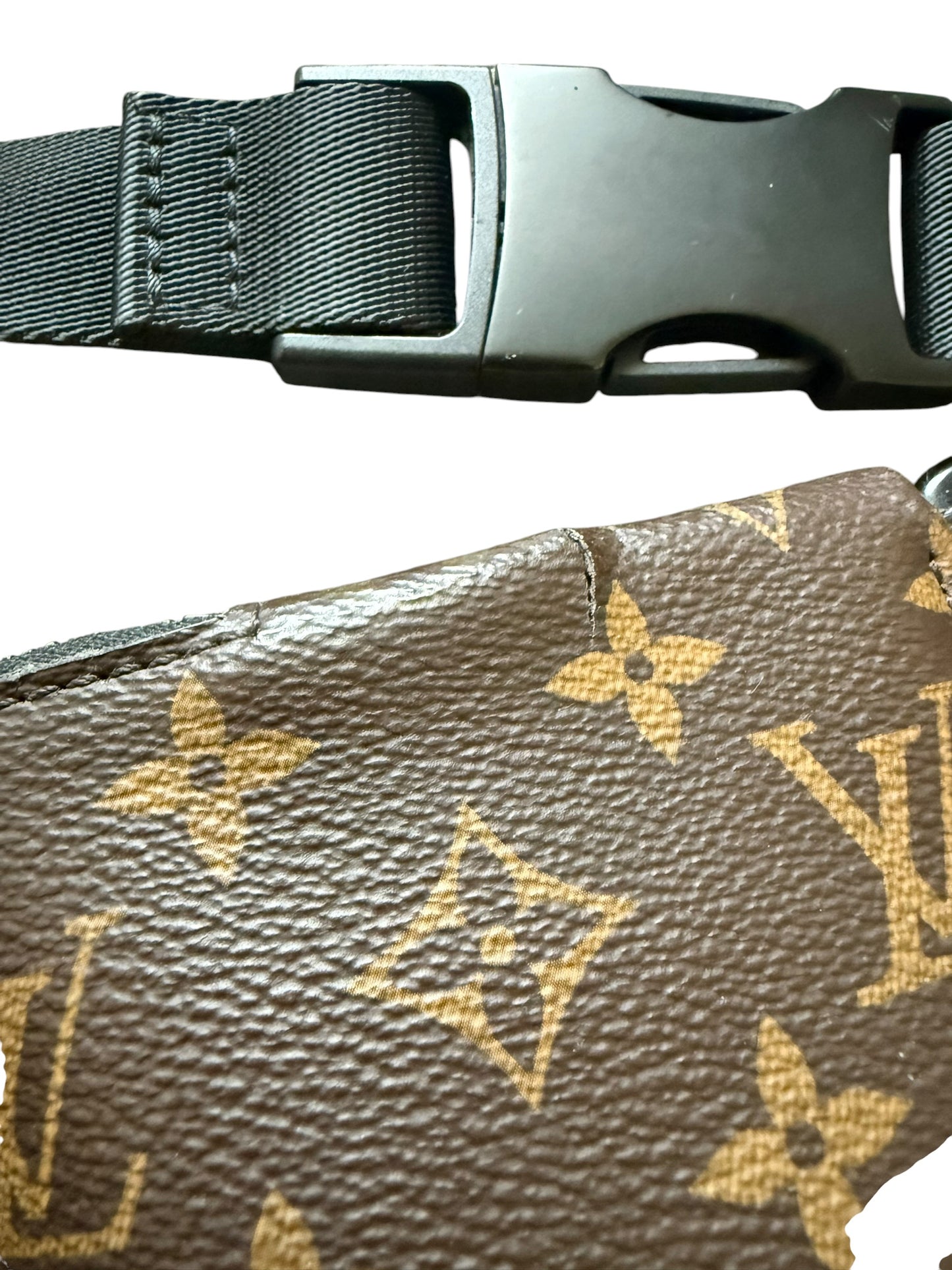 Louis Vuitton Discover Monogram Bum Bag Brown