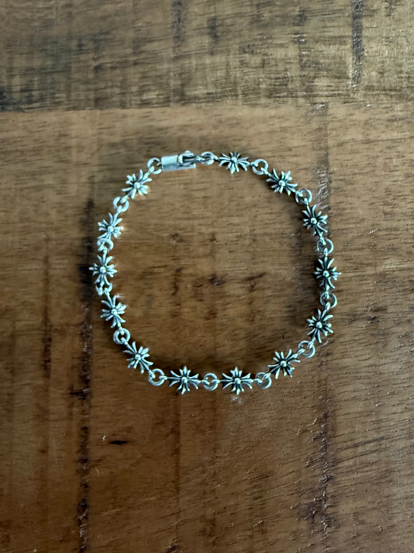 Chrome Hearts Tiny E Cross Bracelet 13 Link Silver