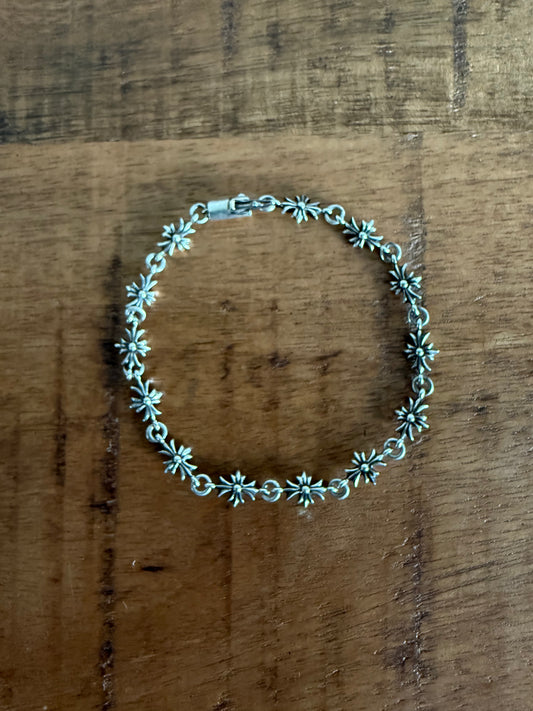 Chrome Hearts Tiny E Cross Bracelet 13 Link Silver